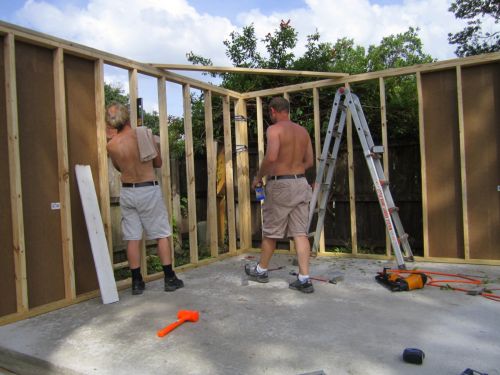 Having helpers is a big plus!