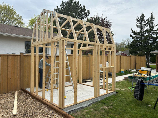 Johan 8x10 barn framing Johan 8x10 barn framing