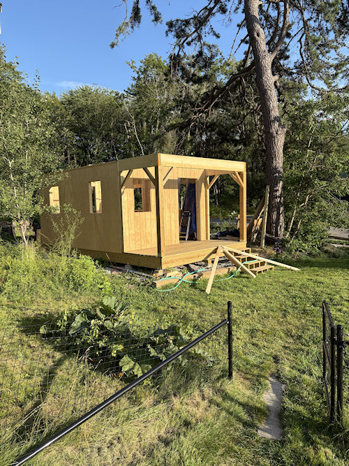 Wall cladding is T1-11 siding