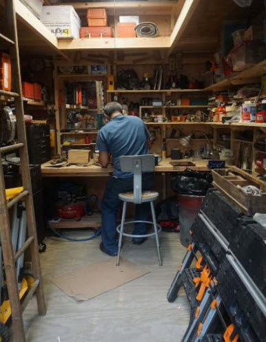 Making money with a small workshop shed Making money with a small workshop shed