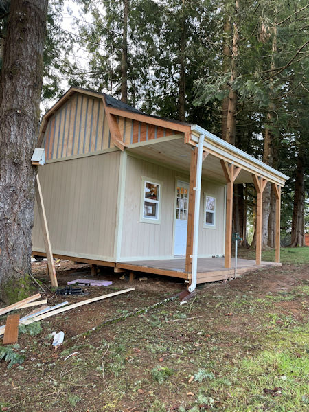 Paul's 12x16 barn shed with huge loft and side porch. Paul's really cool 12x16 barn shed with nice side porch and huge loft.