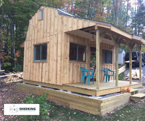 Shed house ideas: This one is a cabin in the woods.